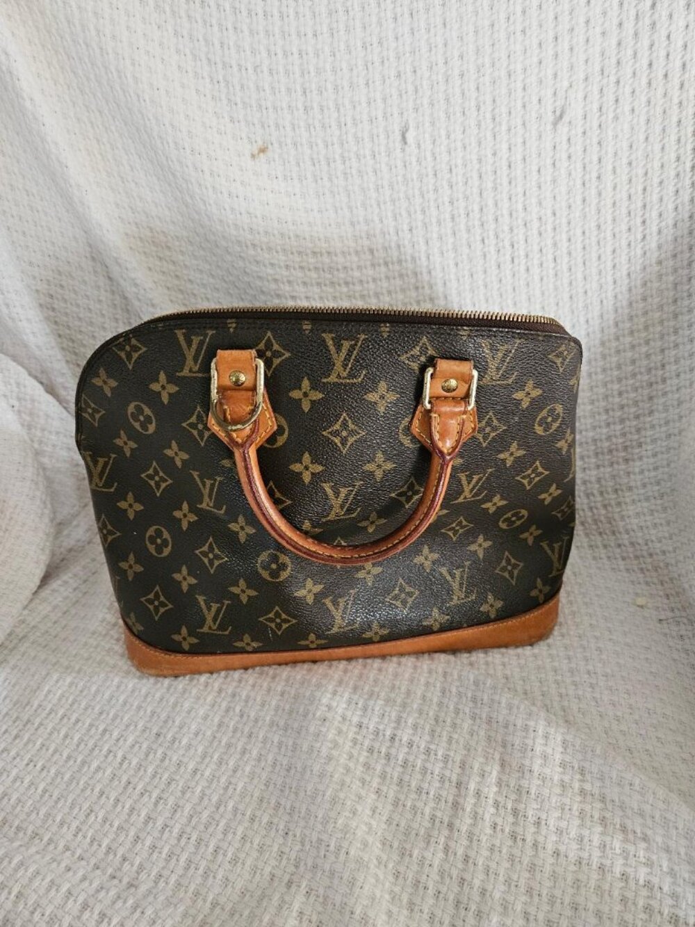 Beautiful authentic LV Vintage Bag
